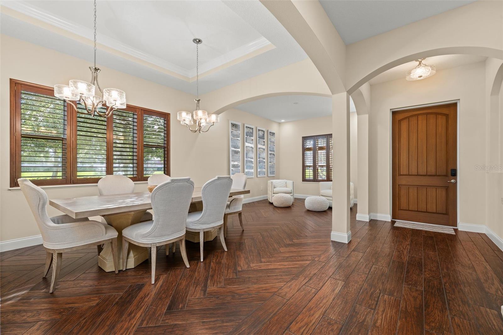 10330 ROYAL CYPRESS WAY