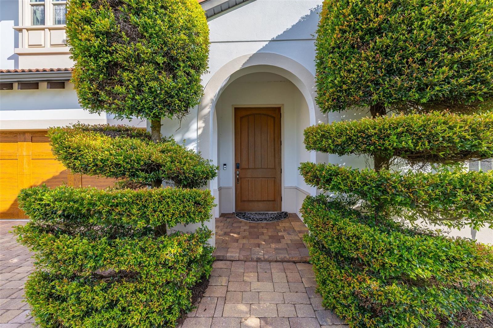 10330 ROYAL CYPRESS WAY