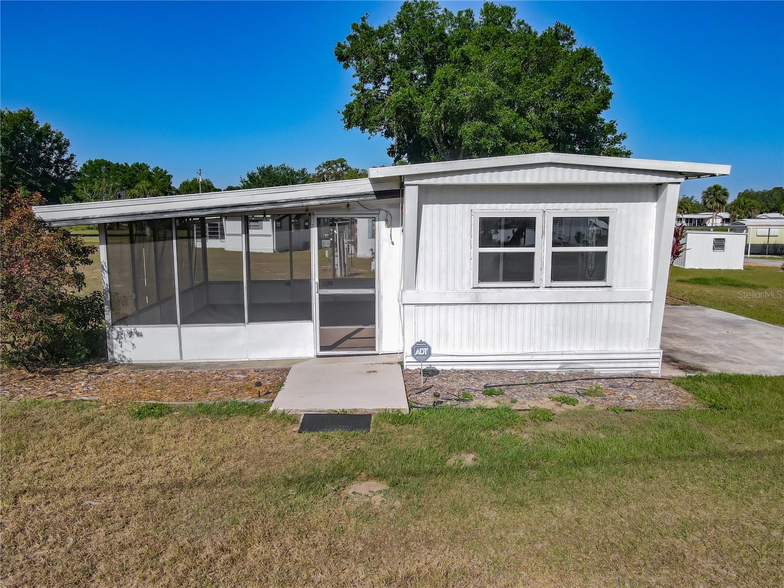 Listing image 4