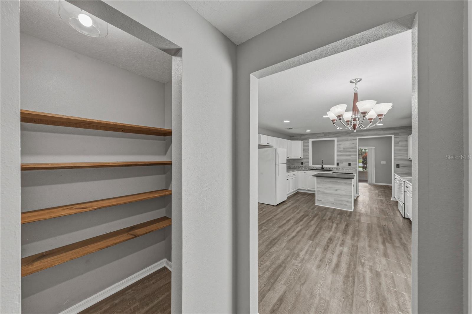 ABBEY GLEN I A-E - Residential