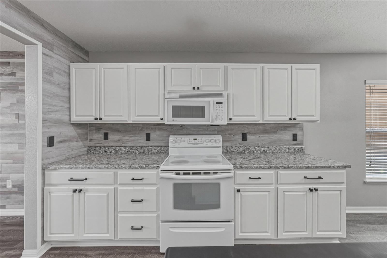 ABBEY GLEN I A-E - Residential