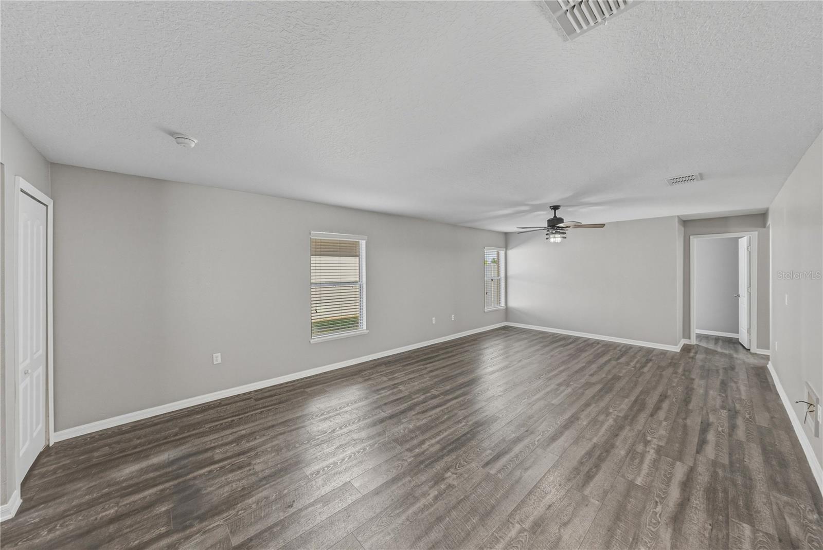 ABBEY GLEN I A-E - Residential