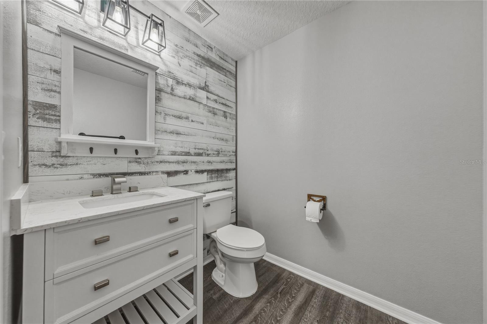 ABBEY GLEN I A-E - Residential