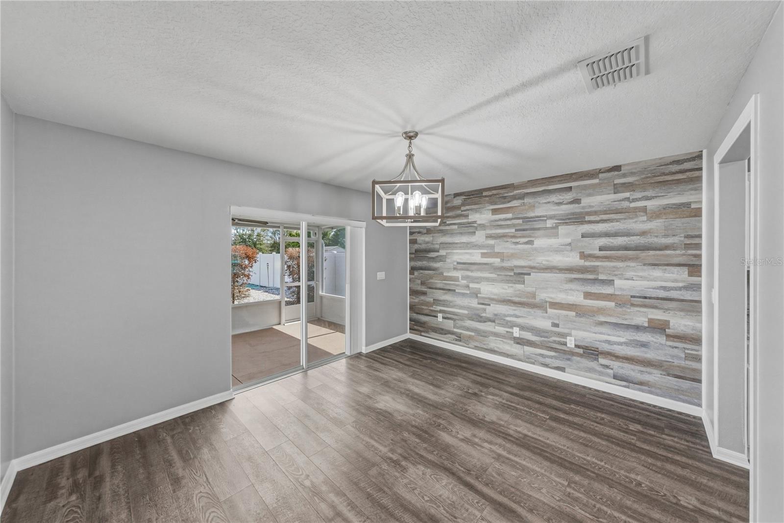 ABBEY GLEN I A-E - Residential