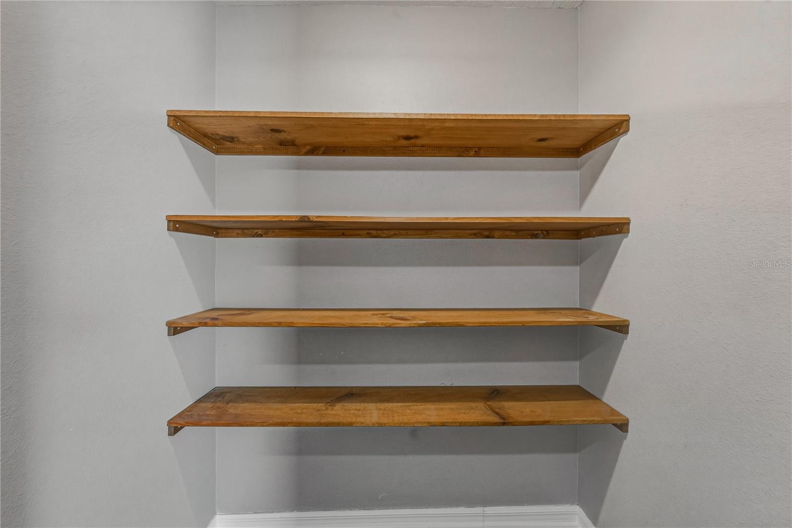 ABBEY GLEN I A-E - Residential