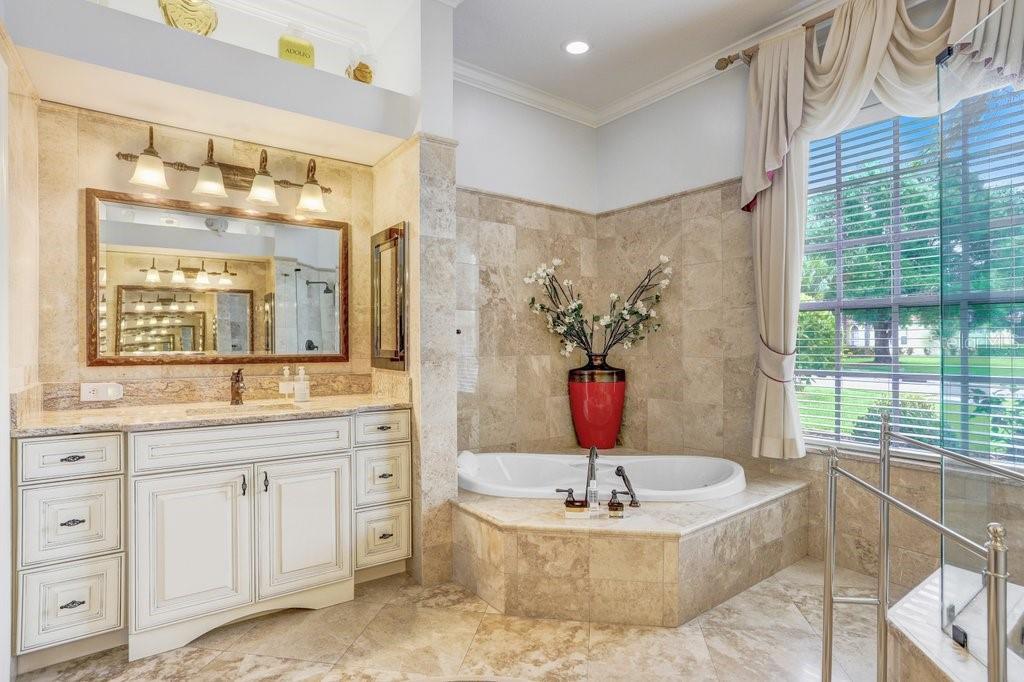 063 | WESTCHASE SECTION 203 - Residential
