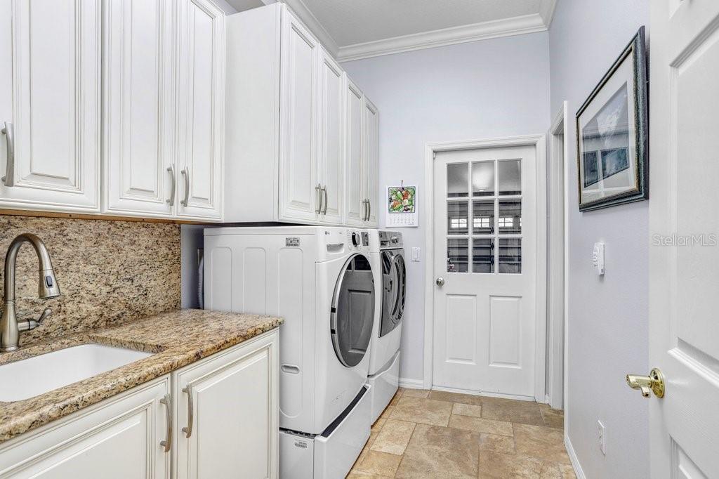063 | WESTCHASE SECTION 203 - Residential