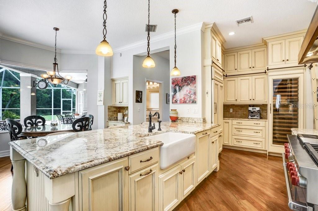 063 | WESTCHASE SECTION 203 - Residential