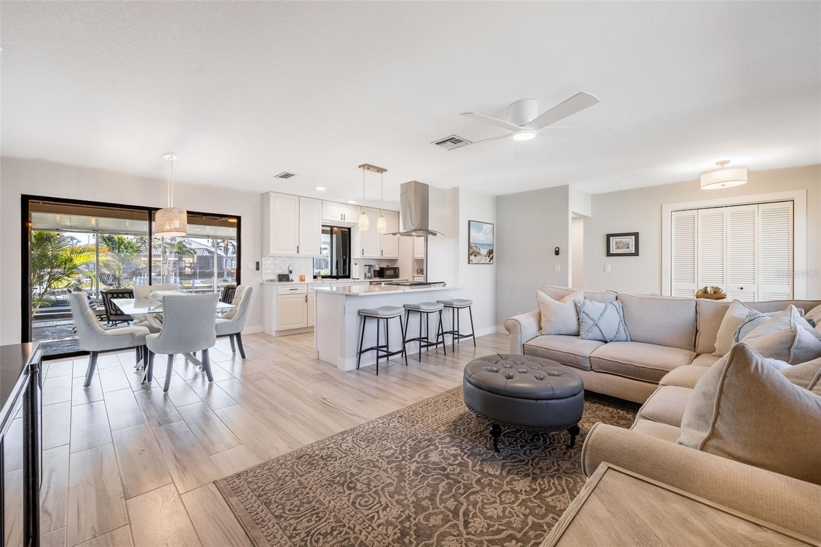 PUNTA GORDA ISLES SEC 15 - Residential