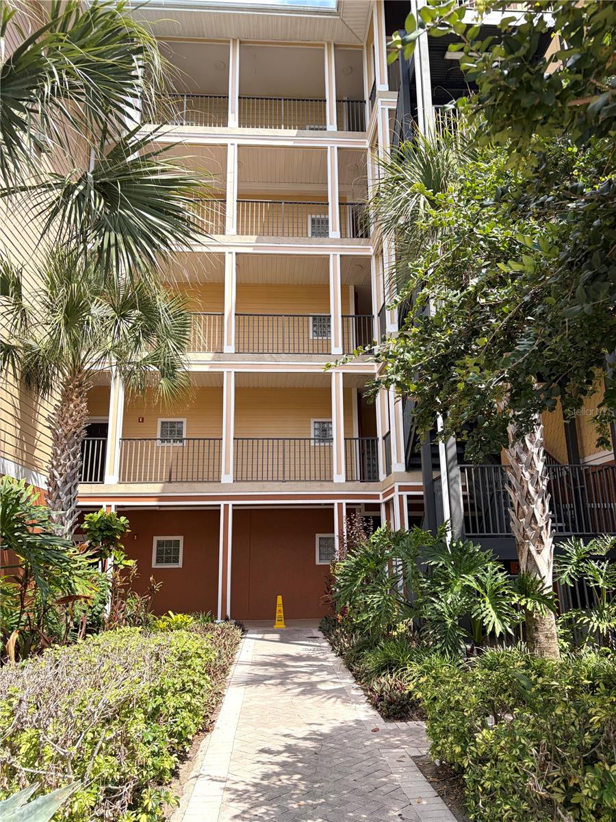 3060 PIRATES RETREAT COURT 501