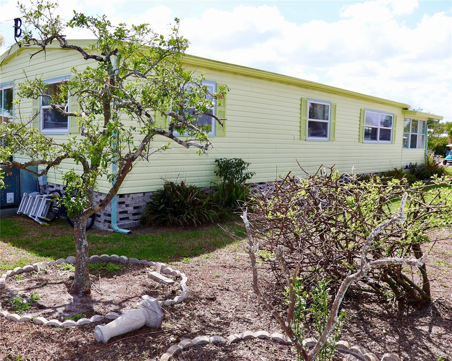 CITRUS WOODS ESTATES - Residential