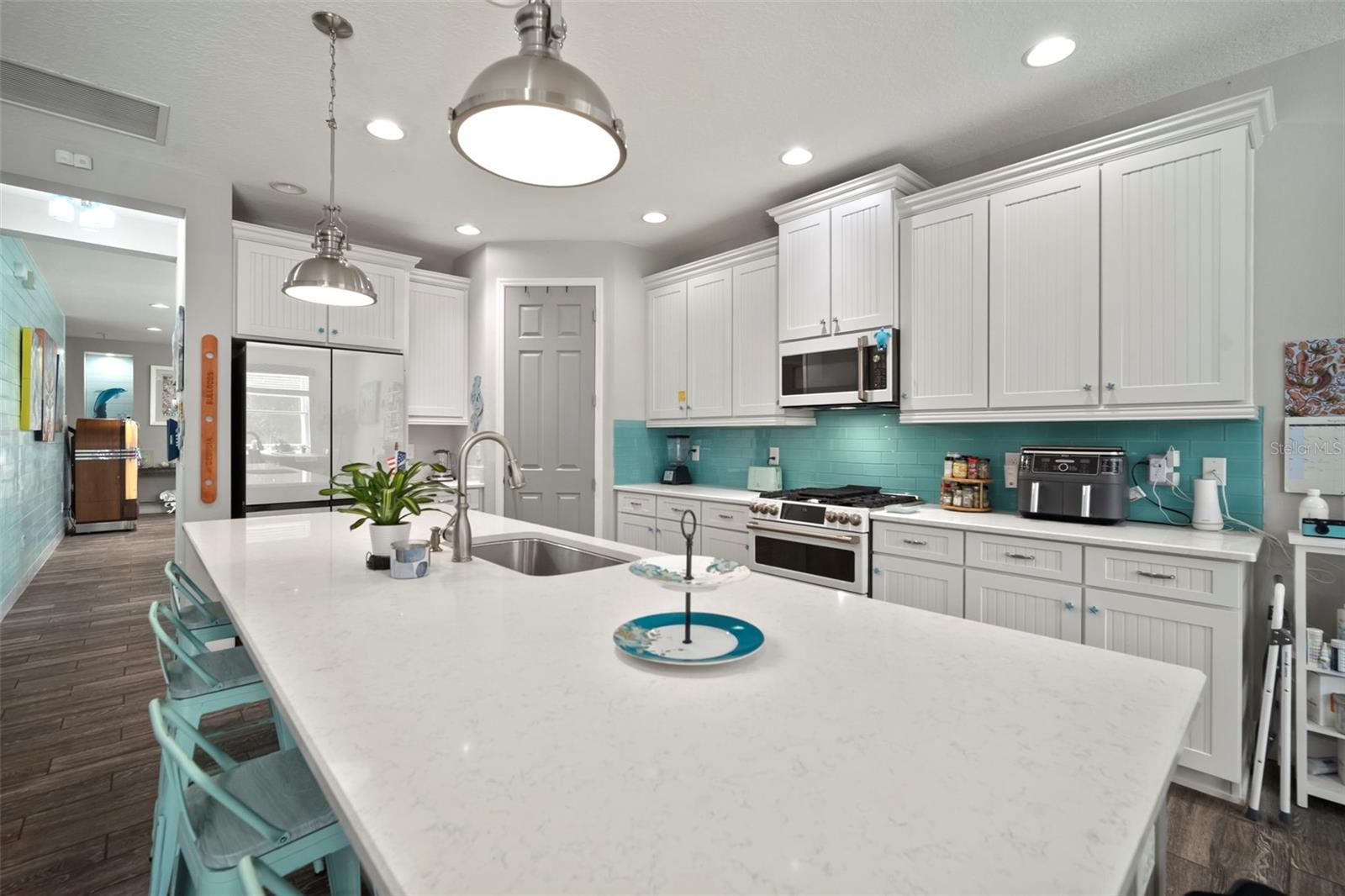 MIRABAY PRCL 22 - Residential