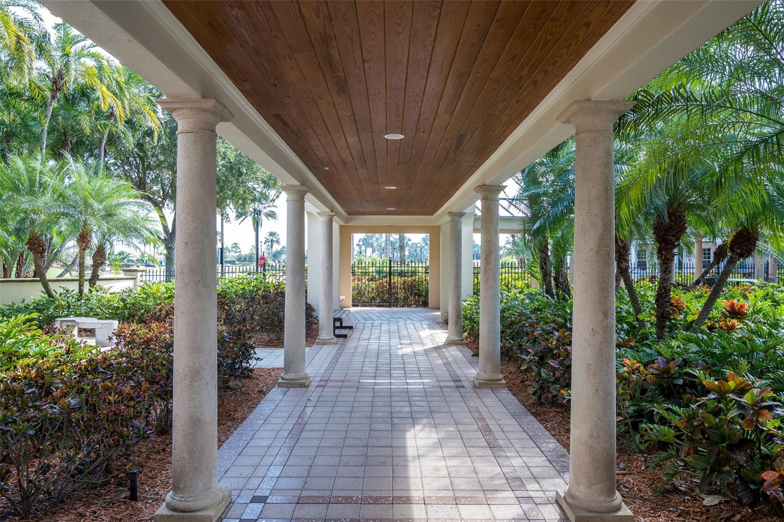 MIRABAY PRCL 22 - Residential