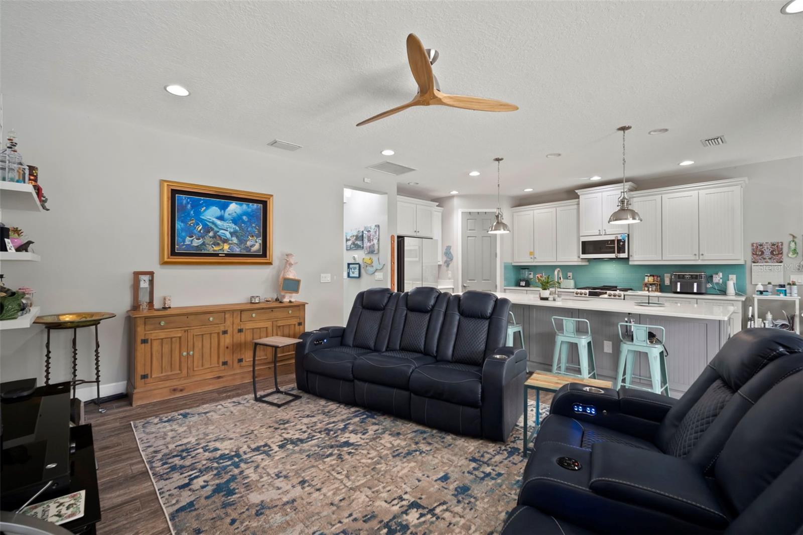 MIRABAY PRCL 22 - Residential