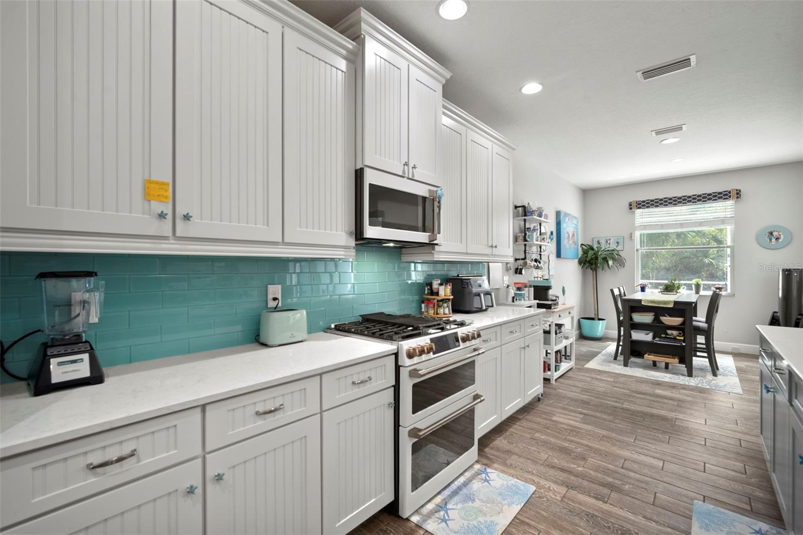 MIRABAY PRCL 22 - Residential
