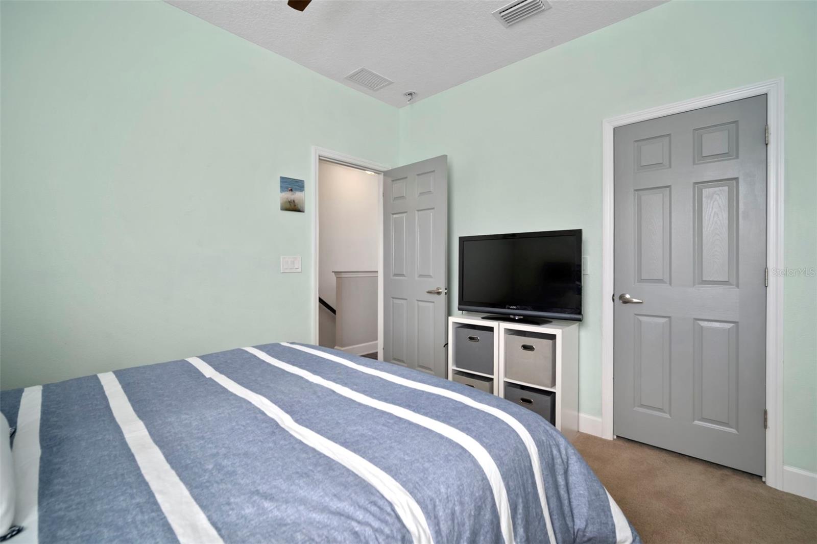 MIRABAY PRCL 22 - Residential