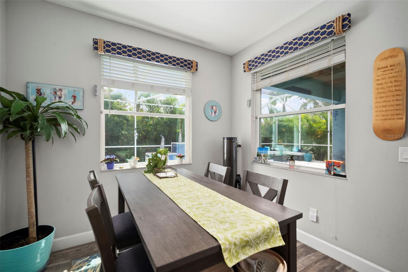 MIRABAY PRCL 22 - Residential