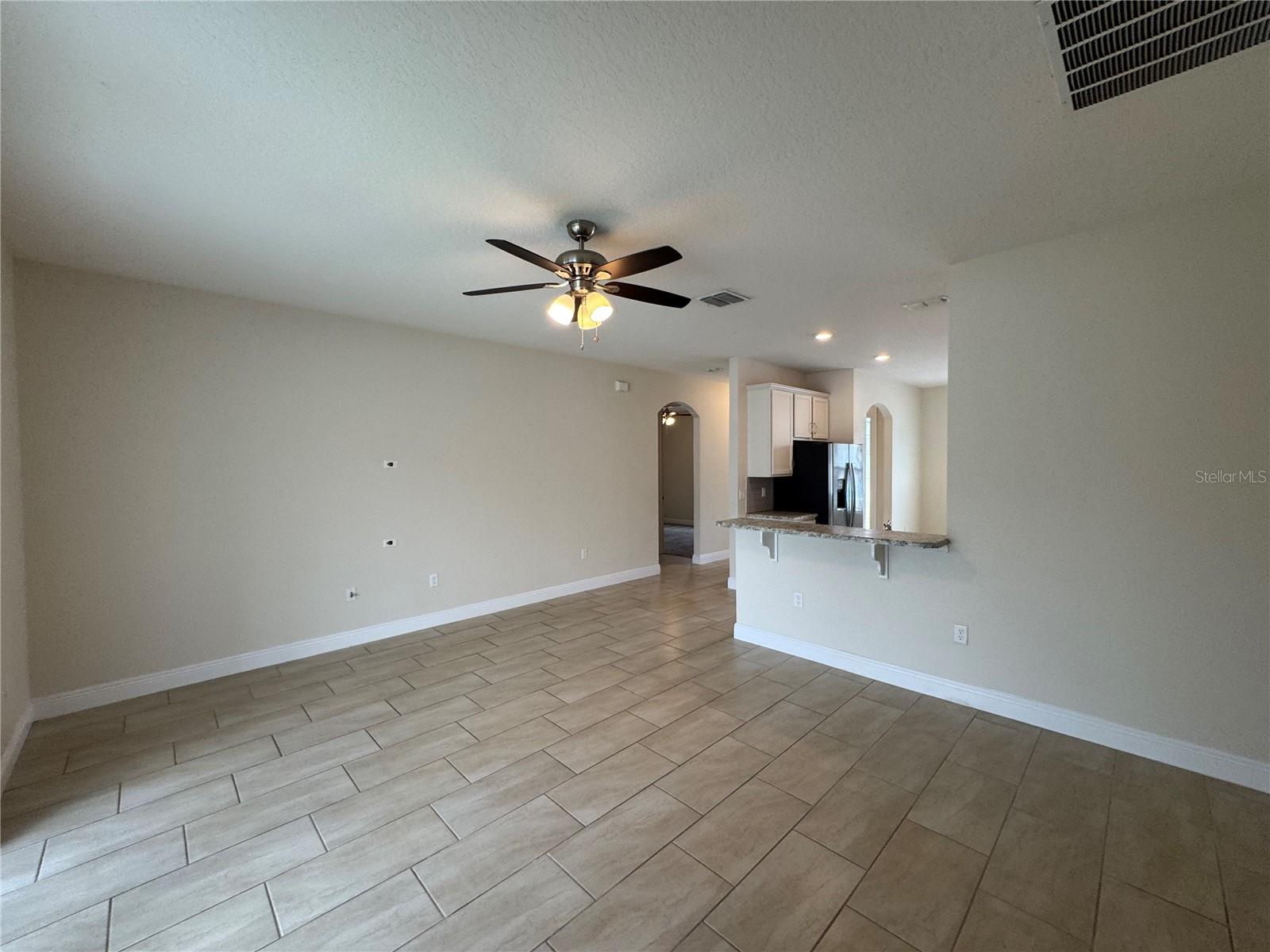 405 LAST TREE DRIVE