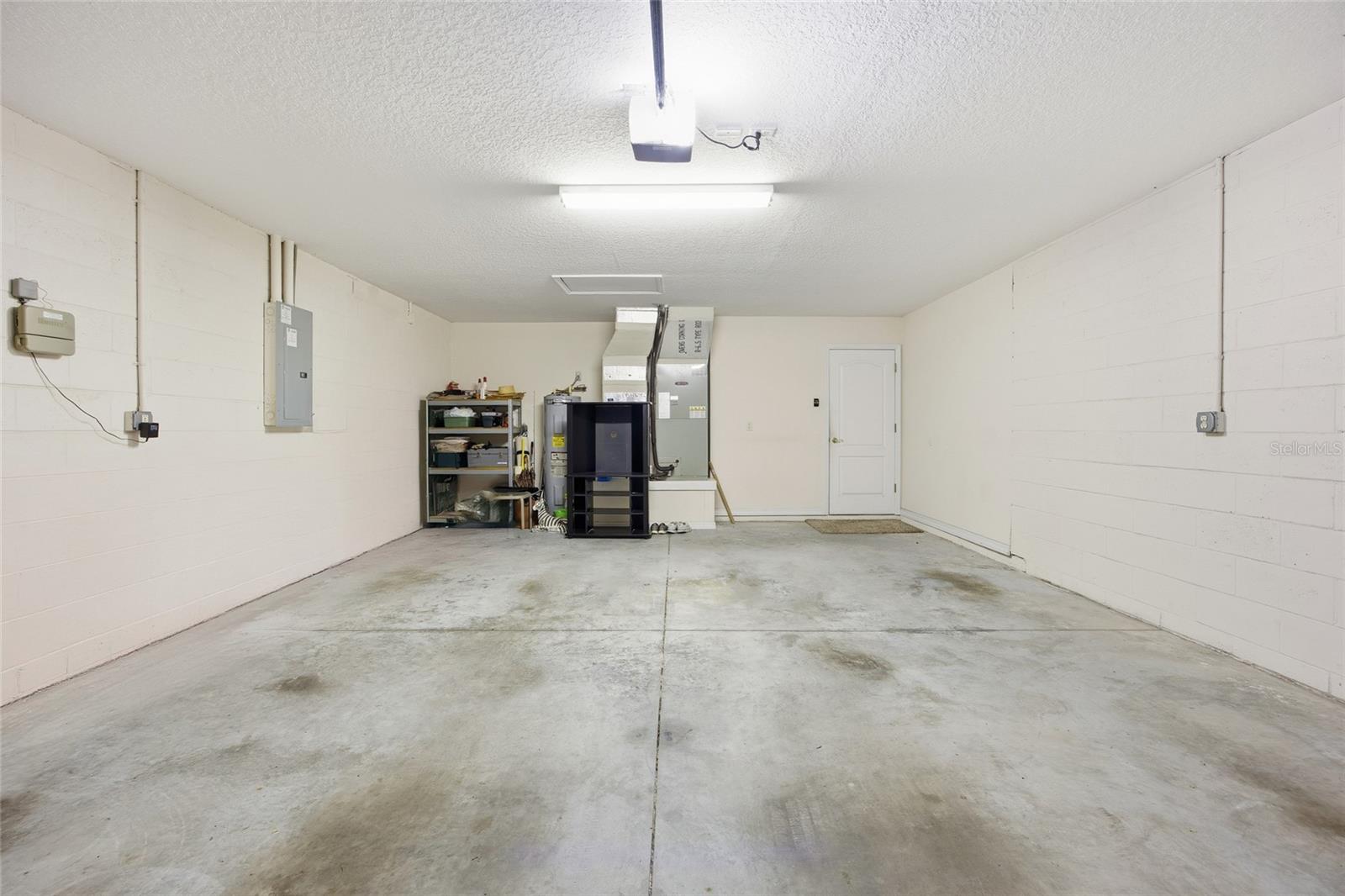 AUTUMN RIDGE - Residential