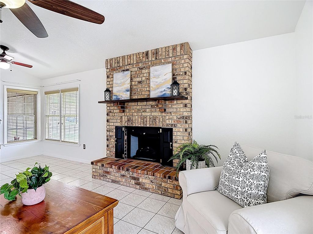 Photo of 1144 Monroe Avenue, Saint Cloud, FL 34769 (MLS # O6399059)