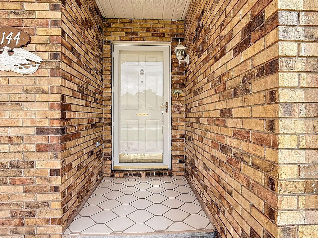 Photo of 1144 Monroe Avenue, Saint Cloud, FL 34769 (MLS # O6399059)