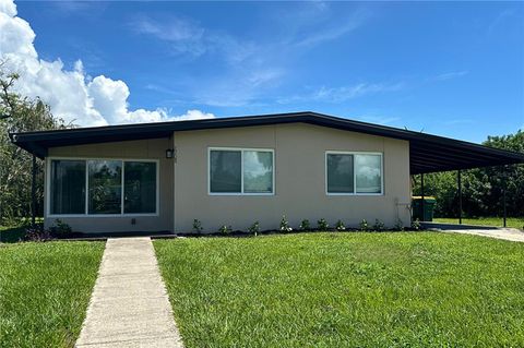 A home in PORT CHARLOTTE