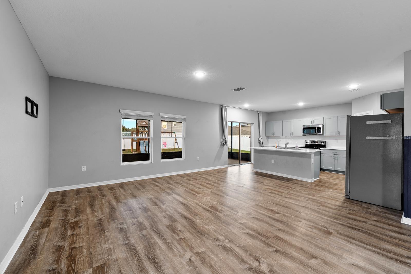 TRIPLE CRK PH 4 VILLAGE I - Residential