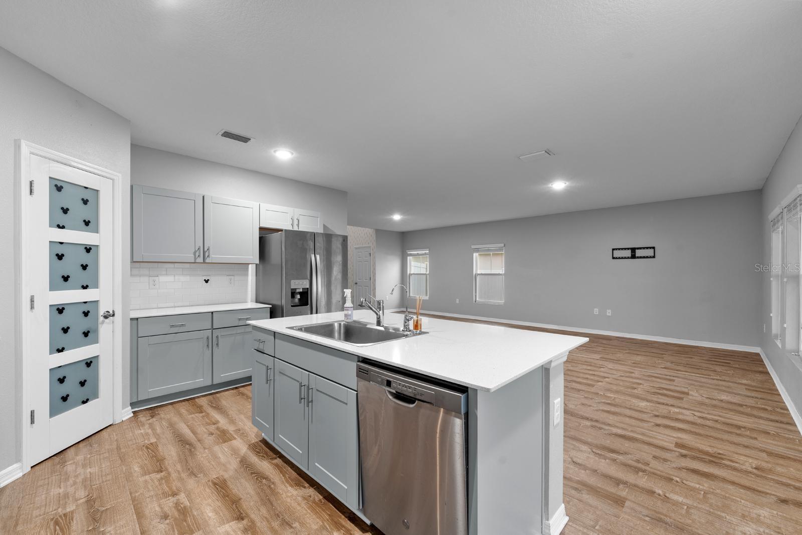 TRIPLE CRK PH 4 VILLAGE I - Residential