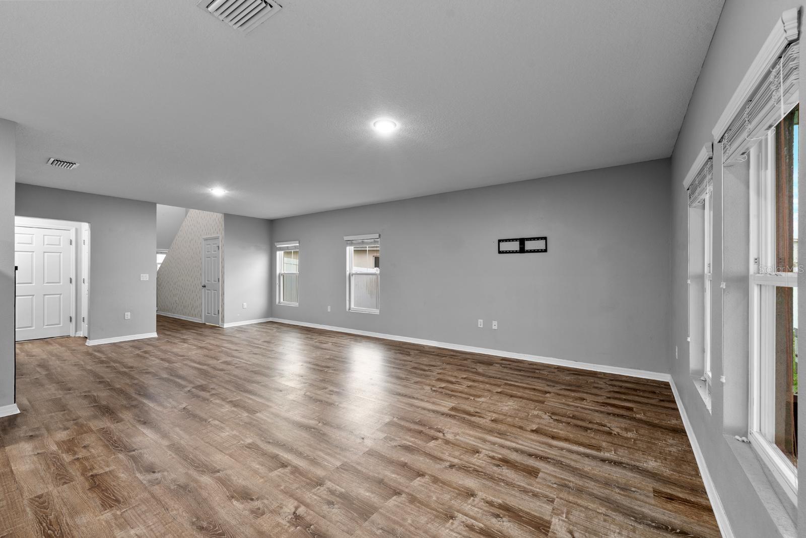 TRIPLE CRK PH 4 VILLAGE I - Residential