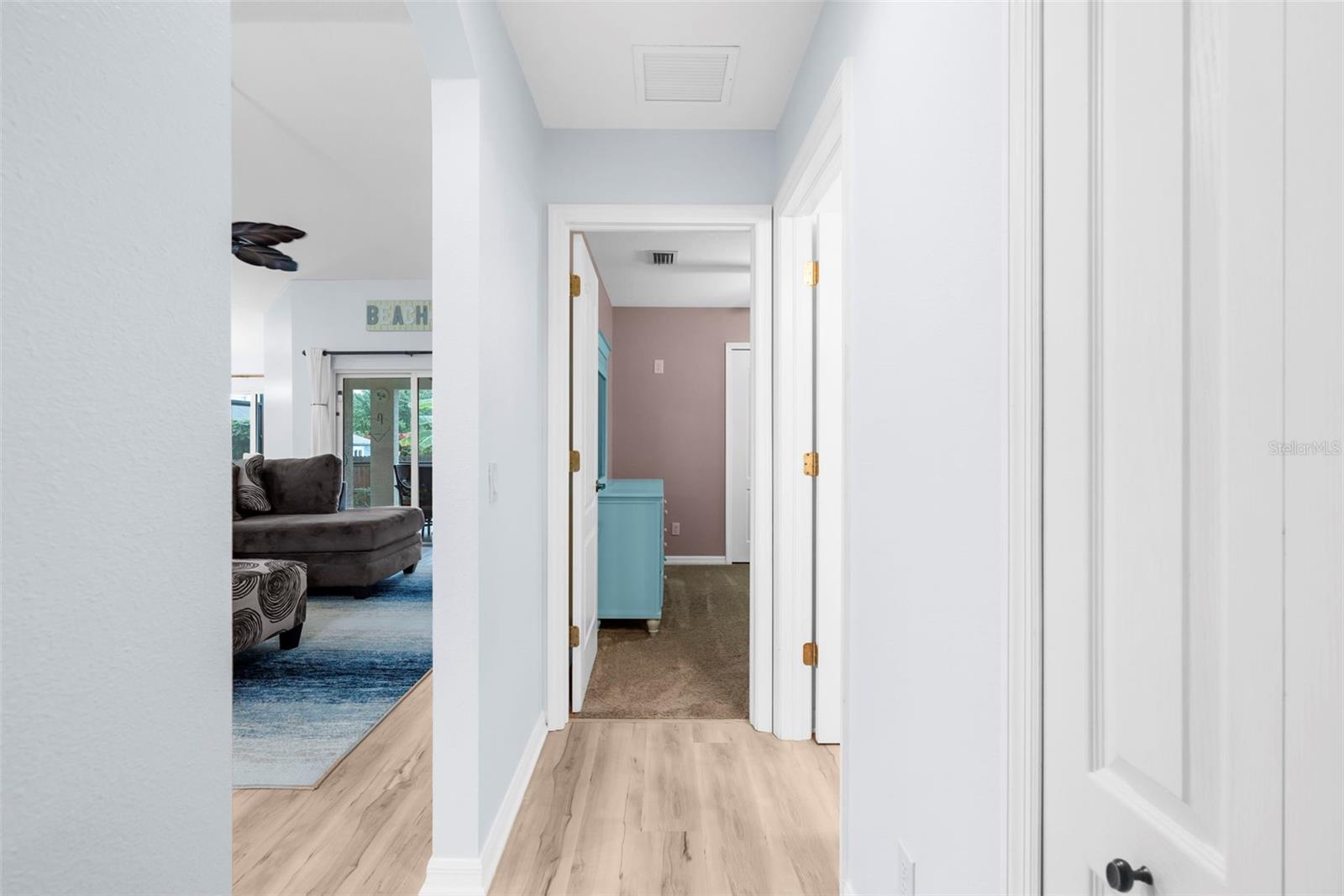 SOUTH VENICE - Residential