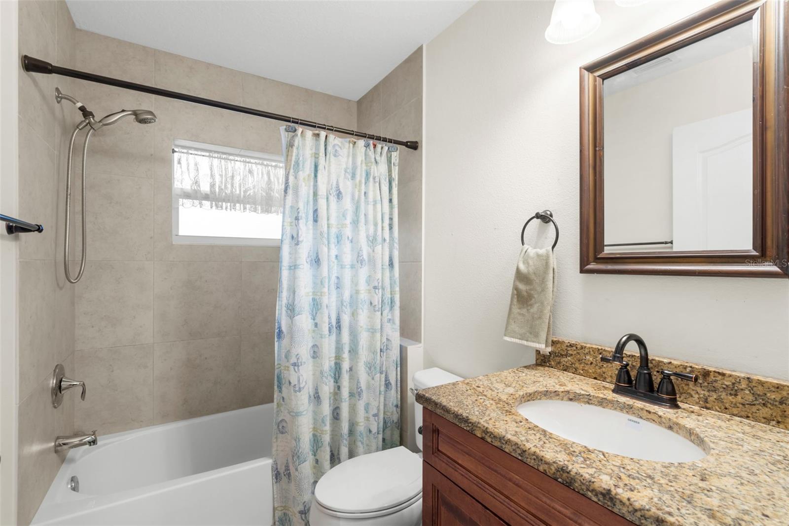 SOUTH VENICE - Residential