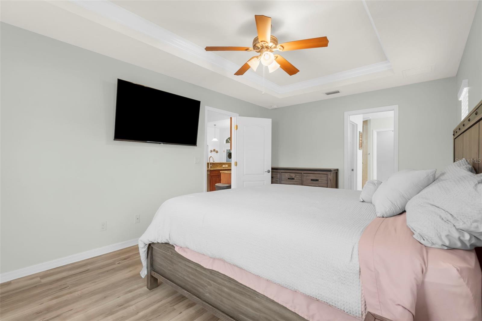 SOUTH VENICE - Residential