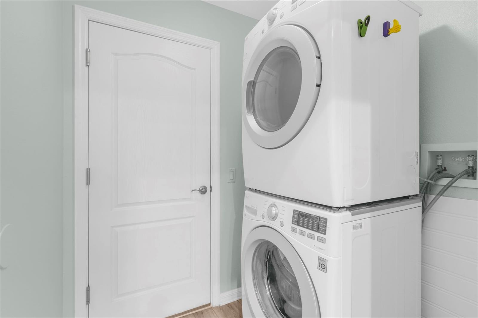 SOUTH VENICE - Residential