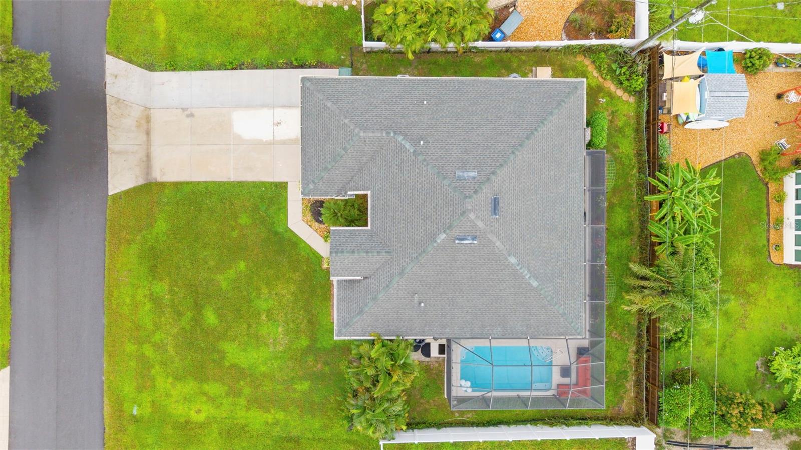 SOUTH VENICE - Residential