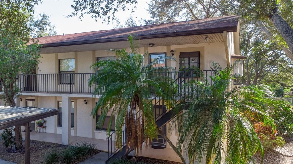 Photo of 11511 113th Street #13H, Largo, FL 33778 (MLS # TB8468834)