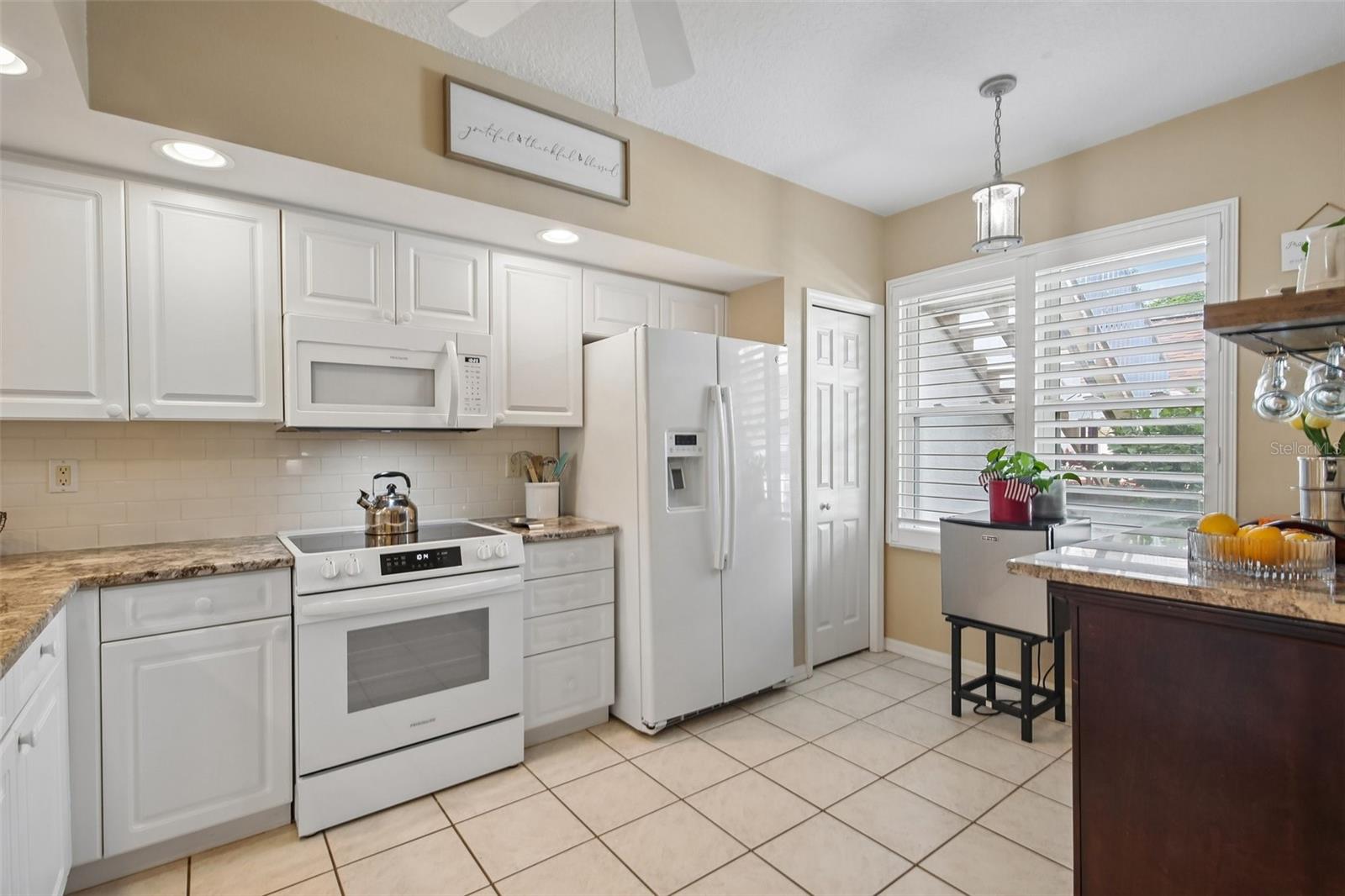 EAST BAY GOLF VILLAS AT WATER VIEW CONDO - Residential