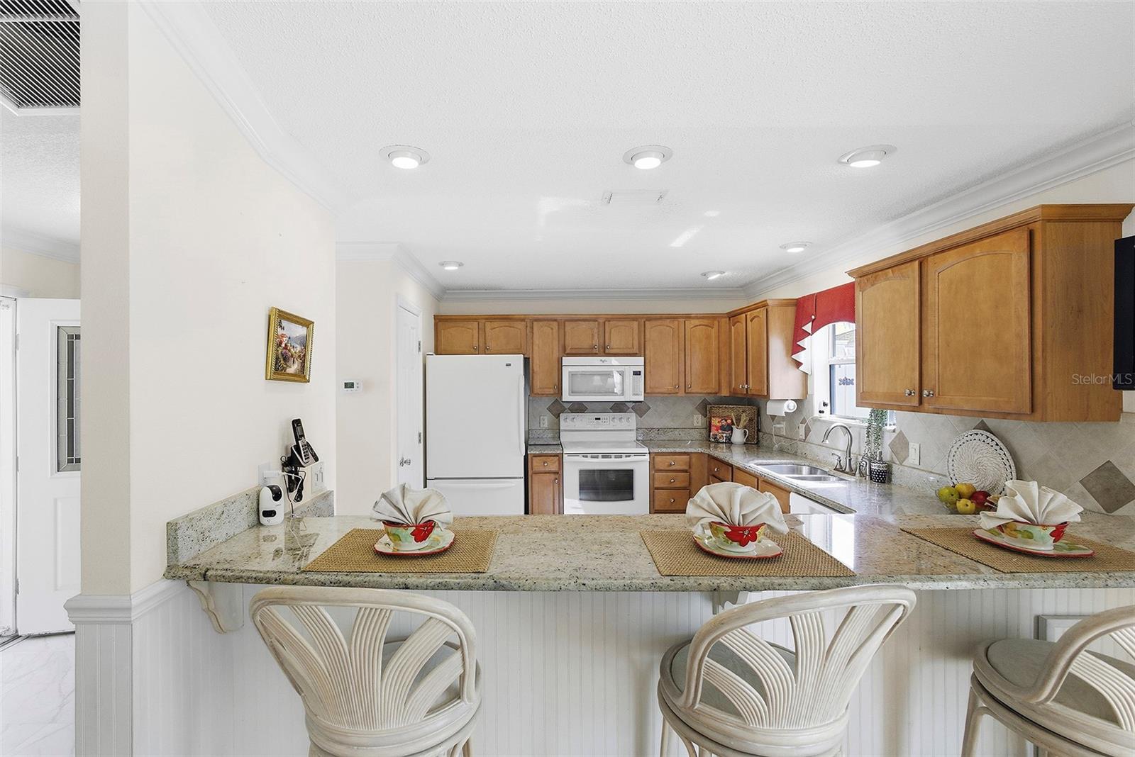 1154 ELIZABETH COURT