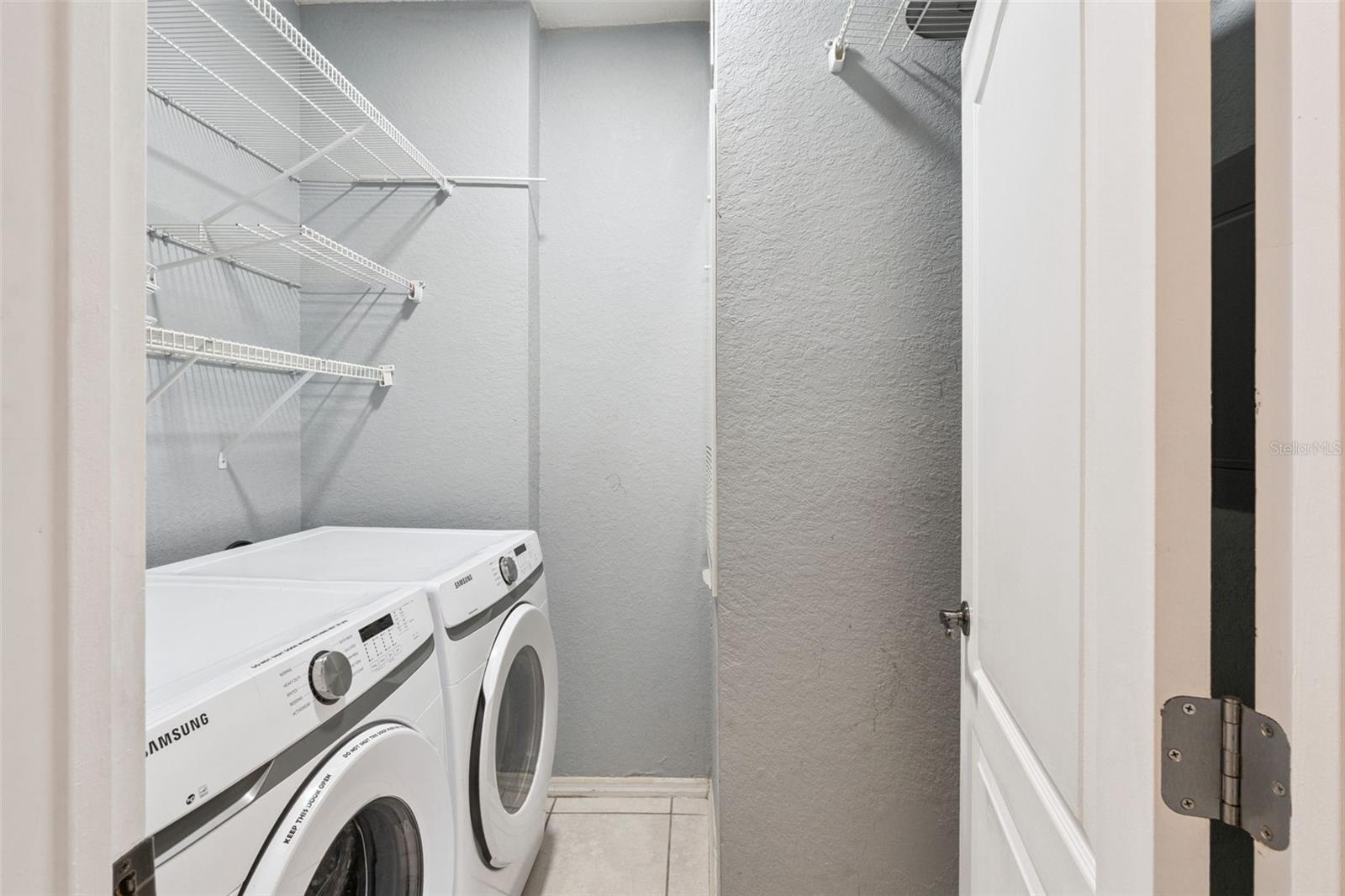 GRAND RESERVE/KIRKMAN PARKE CO - Residential