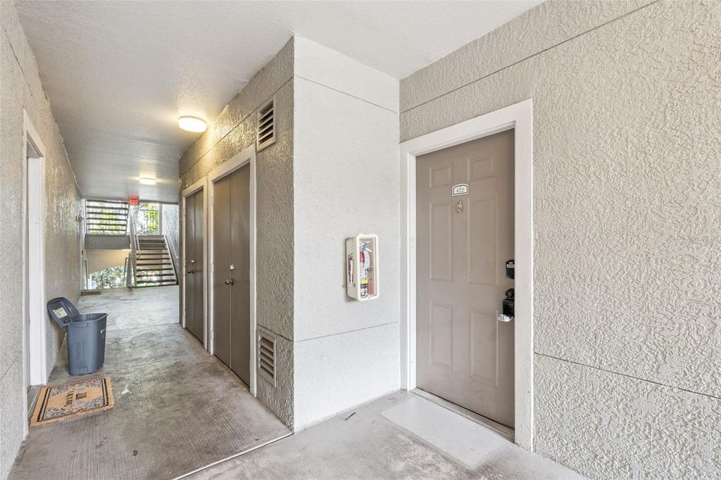 Photo of 3325 S Kirkman Road #422, Orlando, FL 32811 (MLS # G5106788)