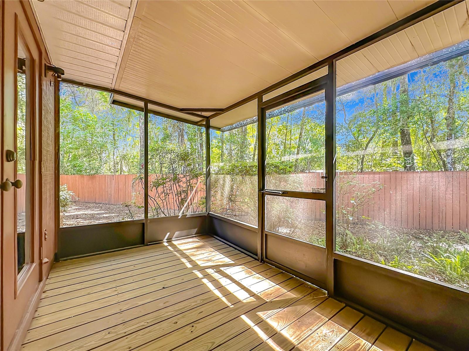 CEDAR CREEK - Residential