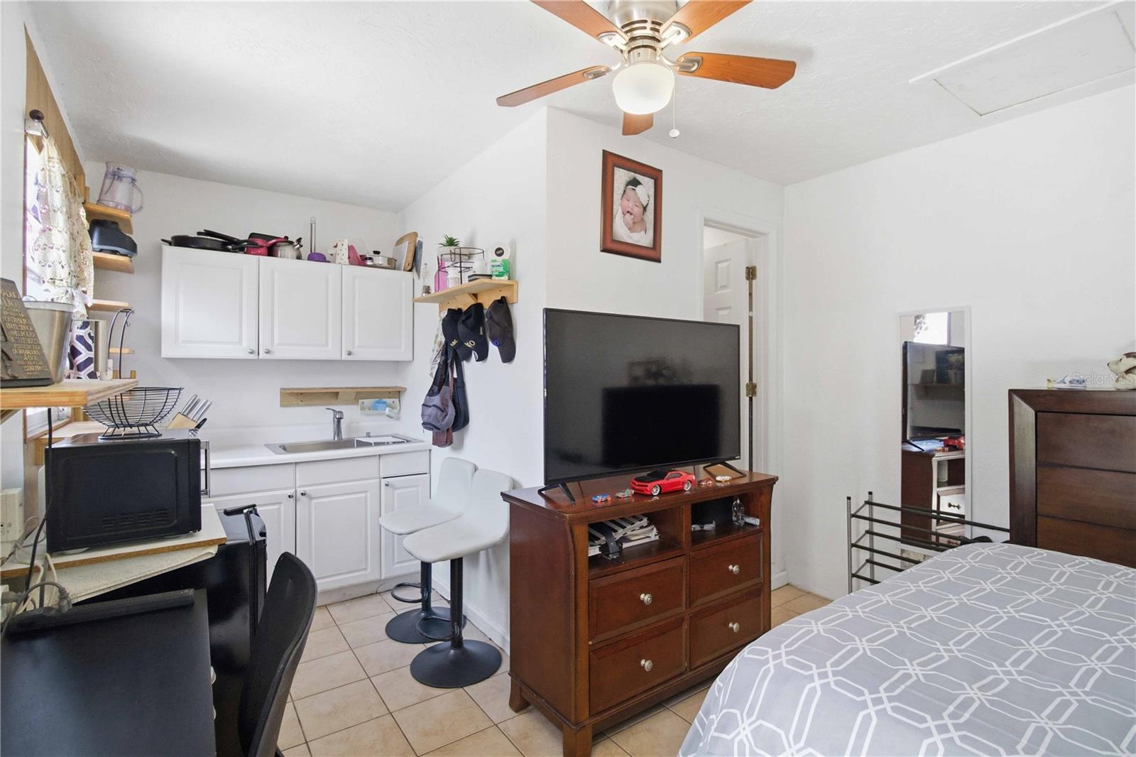 KENSINGTON PARK - Residential