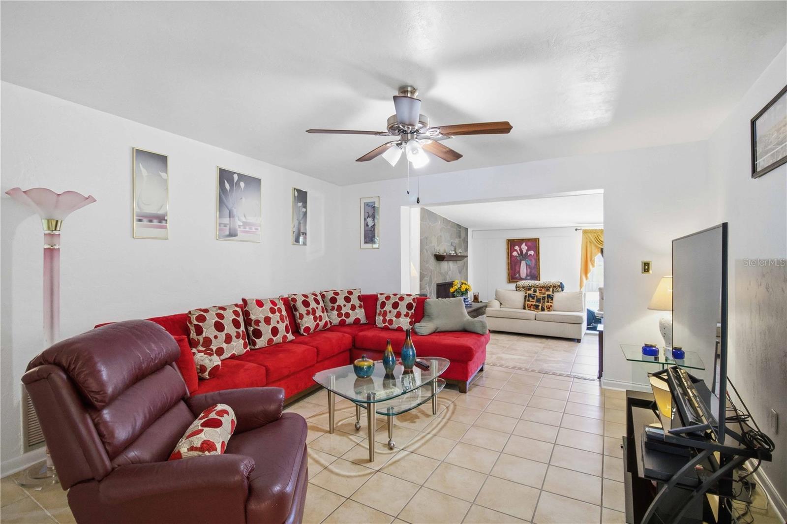 KENSINGTON PARK - Residential