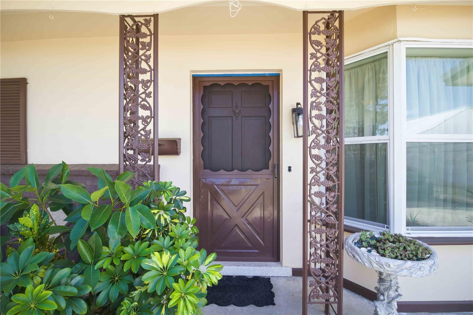 KENSINGTON PARK - Residential