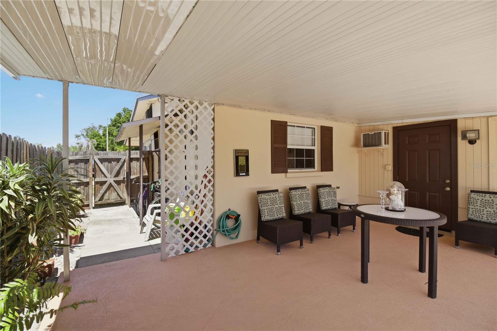 KENSINGTON PARK - Residential