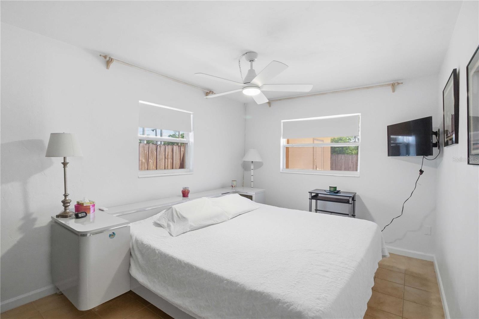 KENSINGTON PARK - Residential