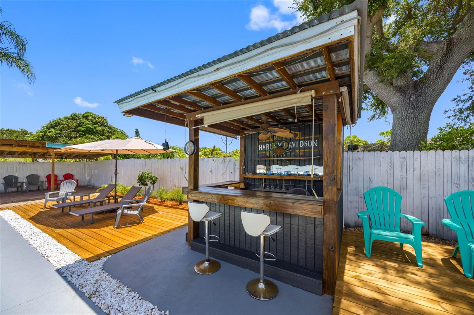 HOLIDAY LAKE ESTATES - Residential