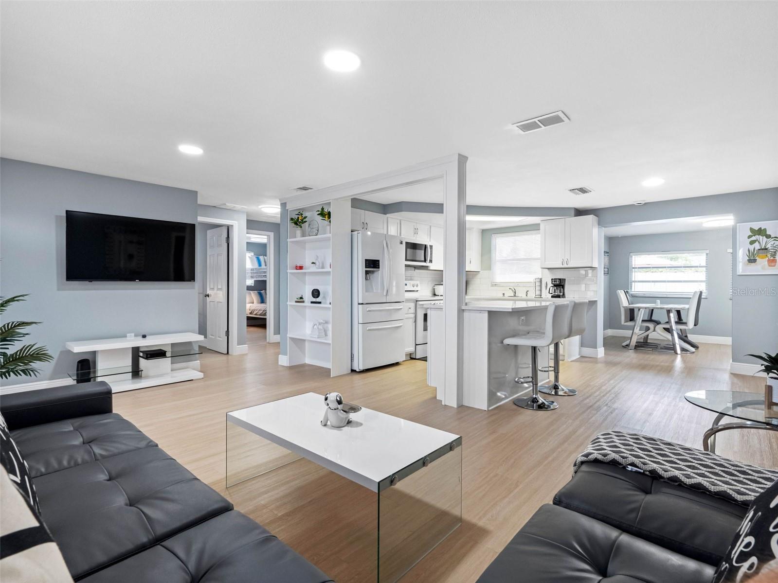 HOLIDAY LAKE ESTATES - Residential