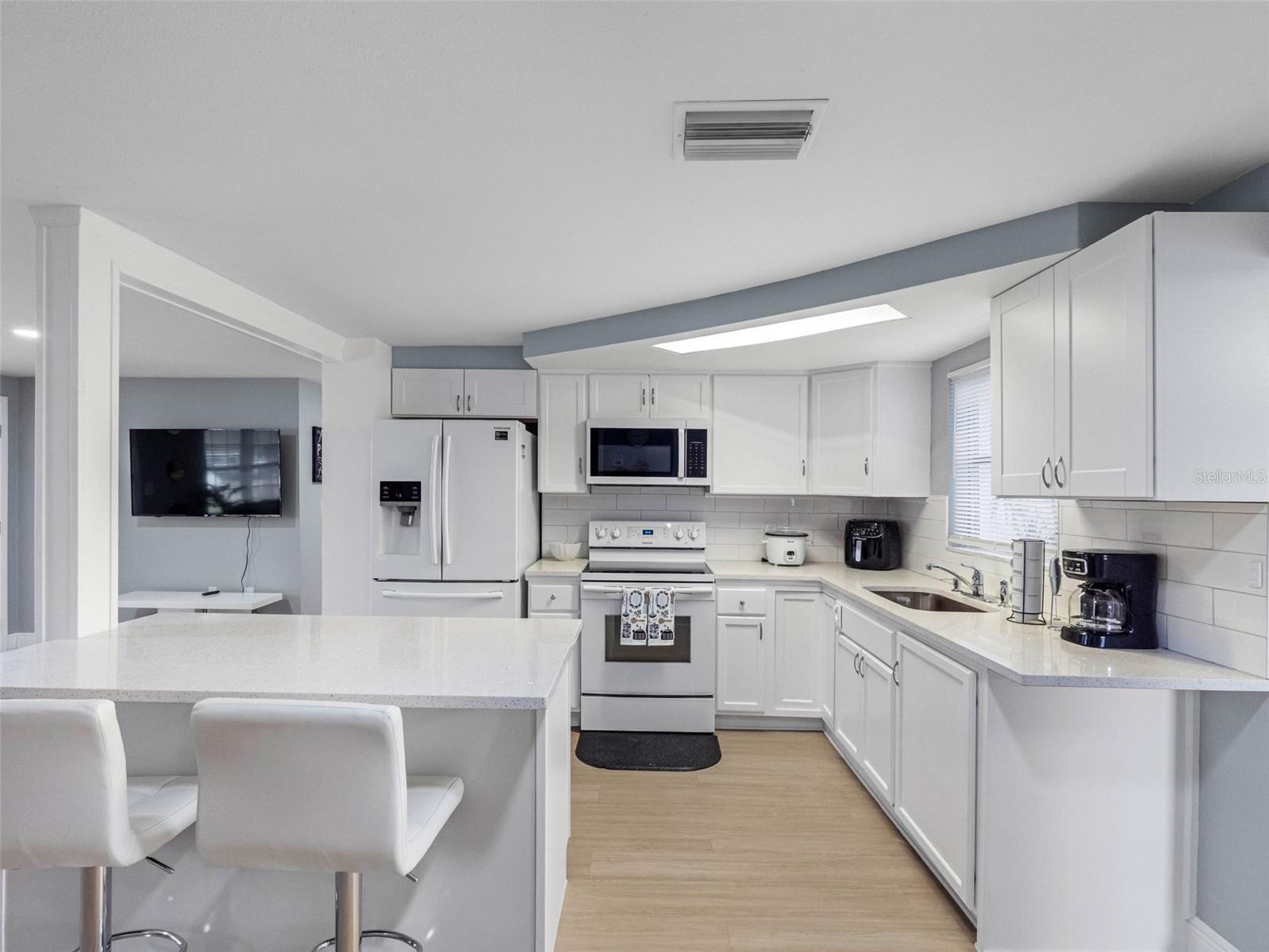 HOLIDAY LAKE ESTATES - Residential