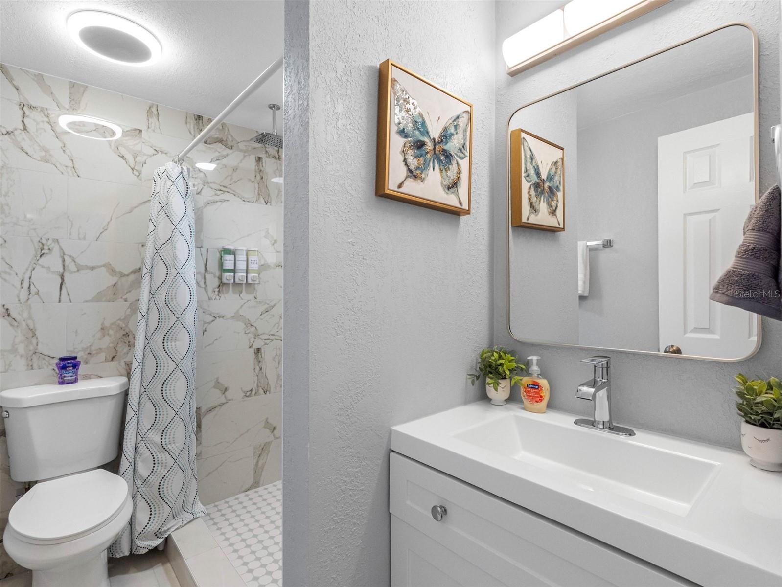 HOLIDAY LAKE ESTATES - Residential