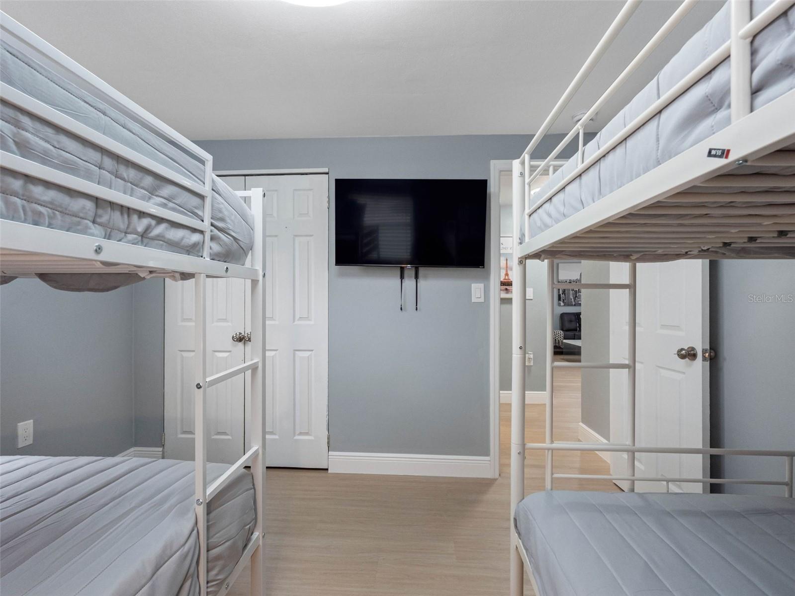 HOLIDAY LAKE ESTATES - Residential